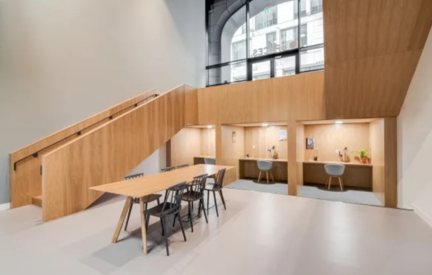 1 Person Coworking Desk