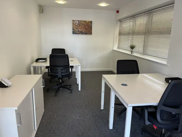 3 Person Private Office