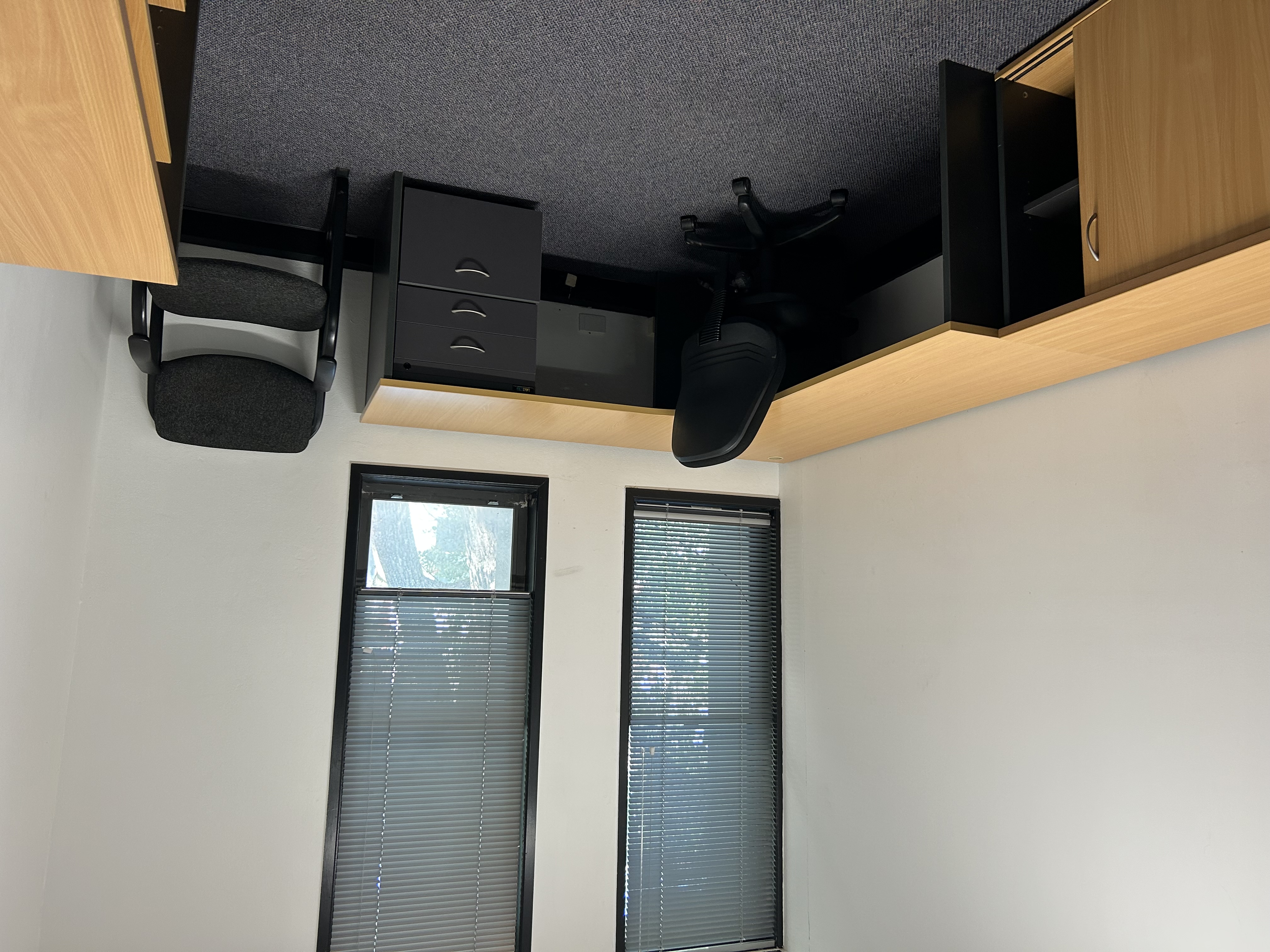 17 Person Private Office