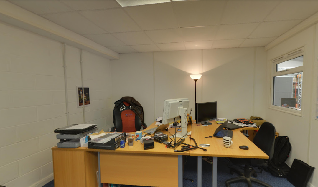 14 Person Private Office