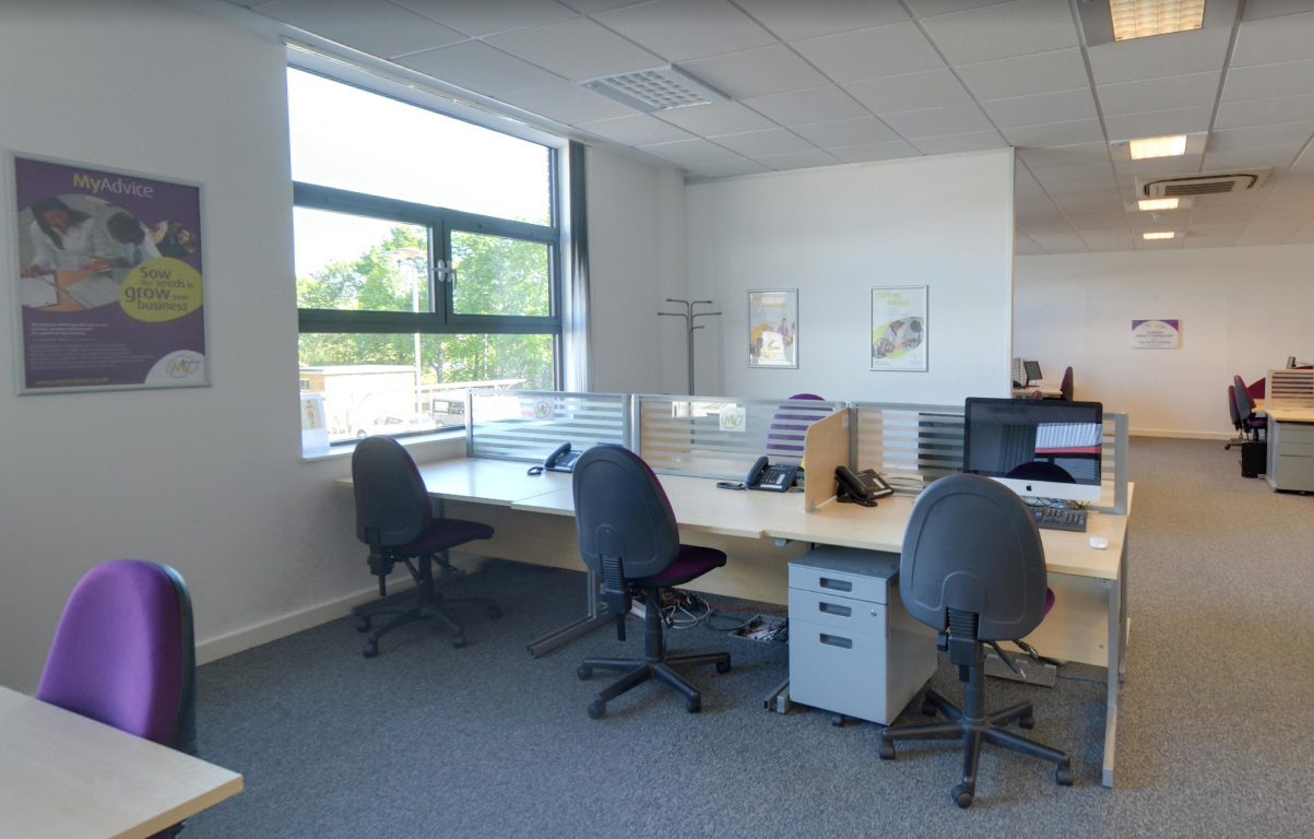 5 Person Private Office