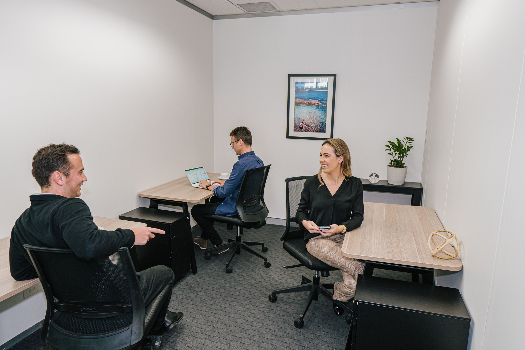 1 Person Virtual Office