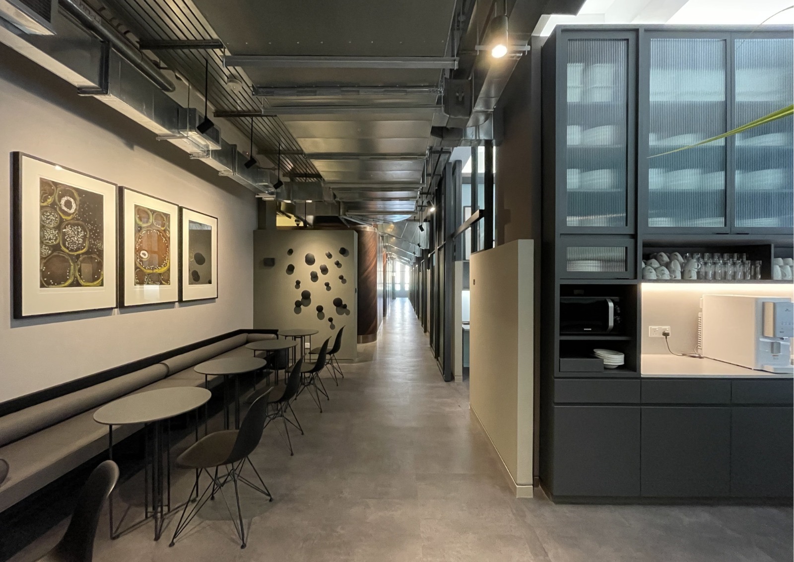 5 Person Private Office