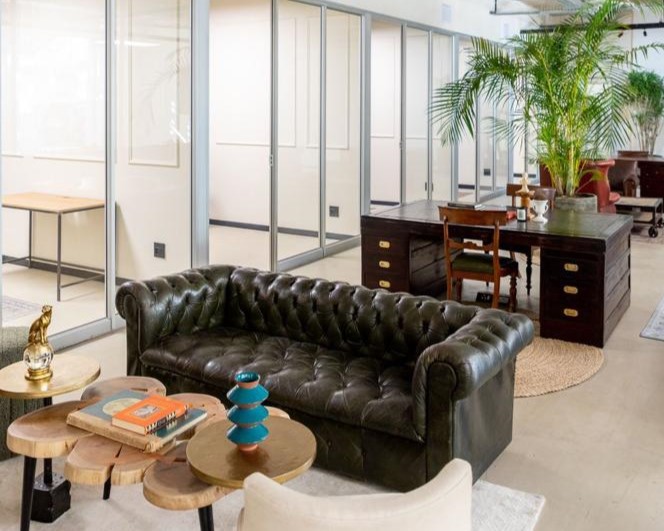 1 Person Coworking Desk