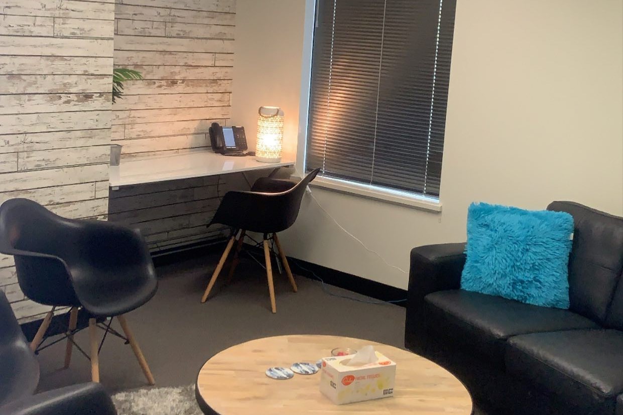 4 Person Private Office