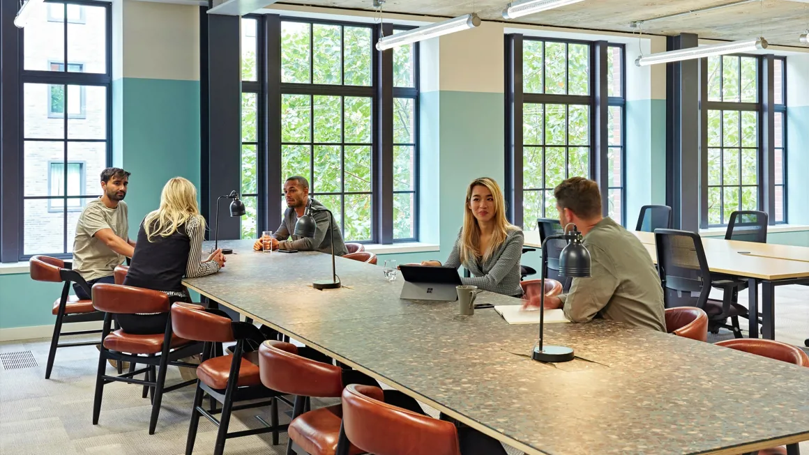 182 Person Private Office