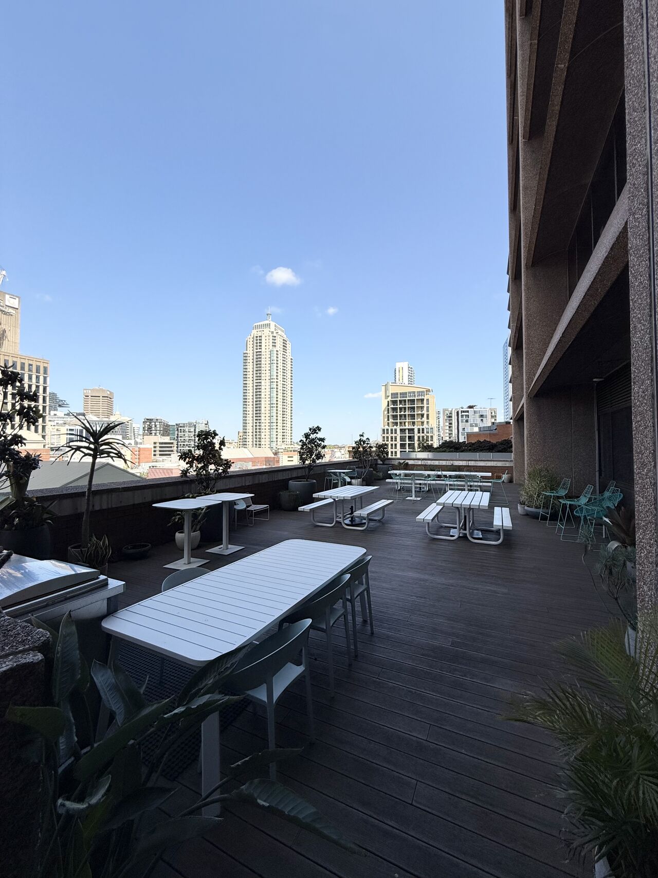 4 Person Coworking Desk