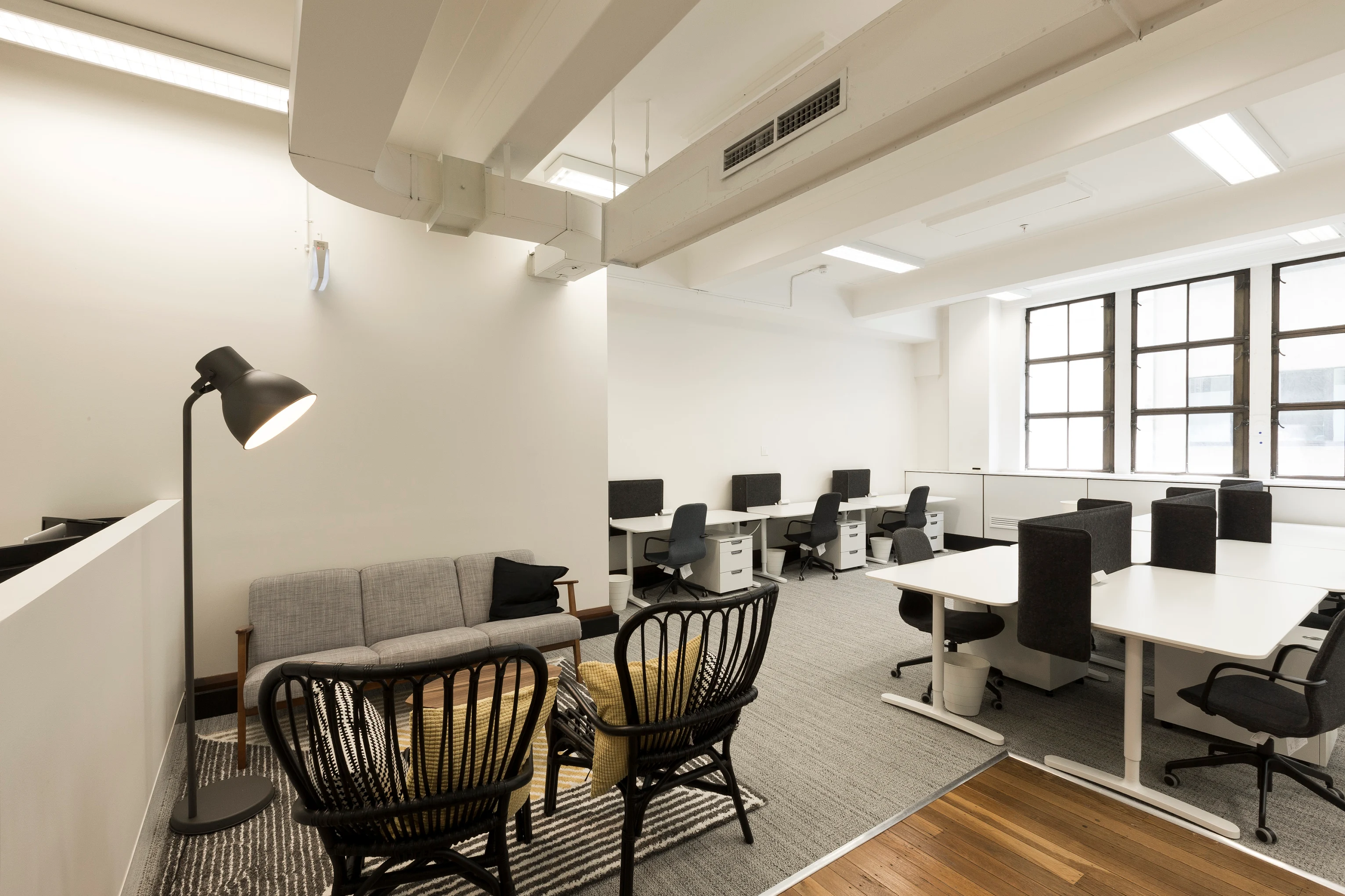 4 Person Coworking Desk